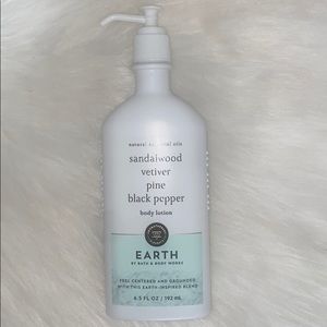 Bath&body works natural essential oil body lotion
